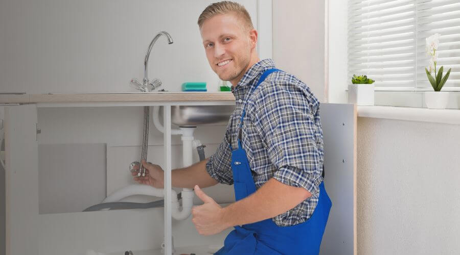 Expert burst pipe repair services in Waynesville, OH